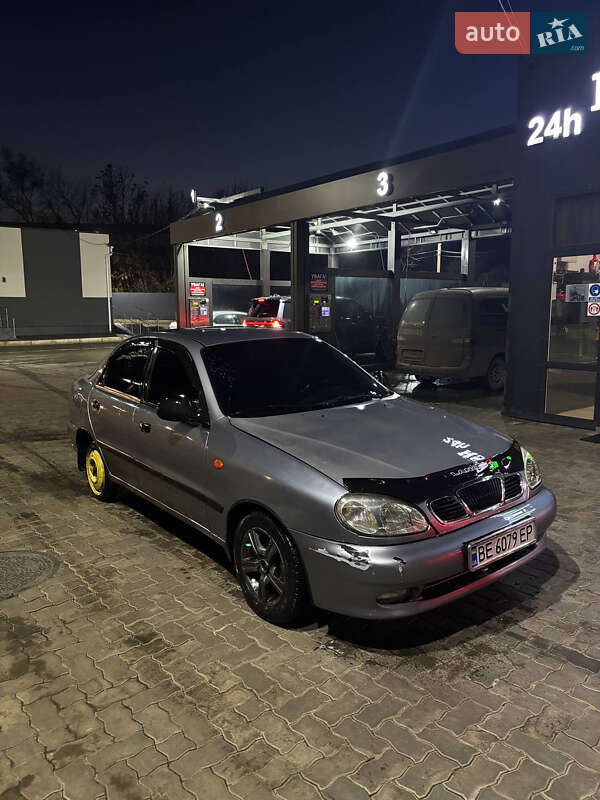 Седан ЗАЗ Lanos 2010 в Николаеве