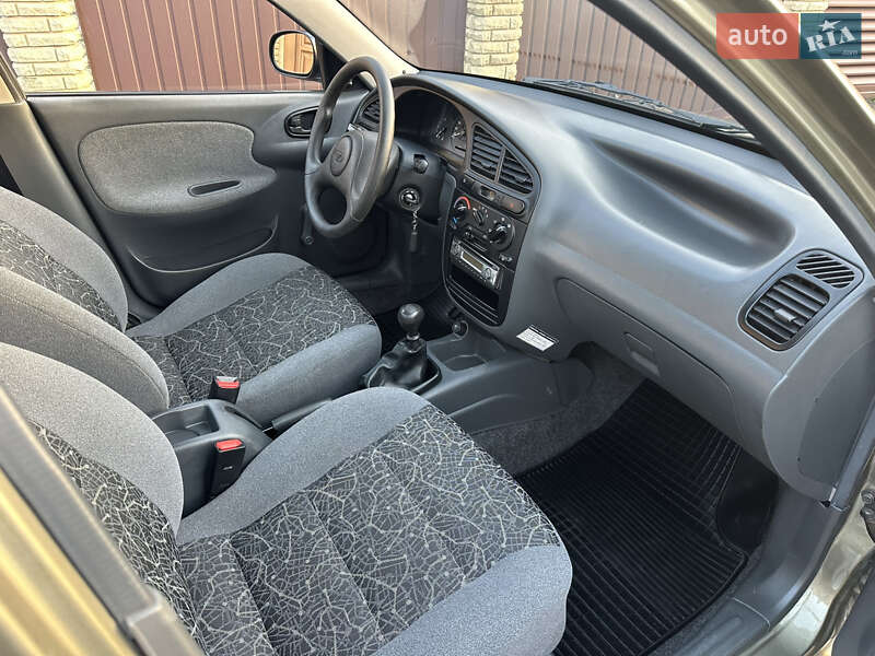 Седан ЗАЗ Lanos 2007 в Змиеве