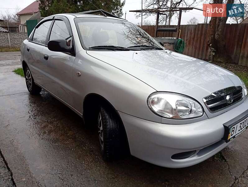 Седан ЗАЗ Lanos 2011 в Полтаве