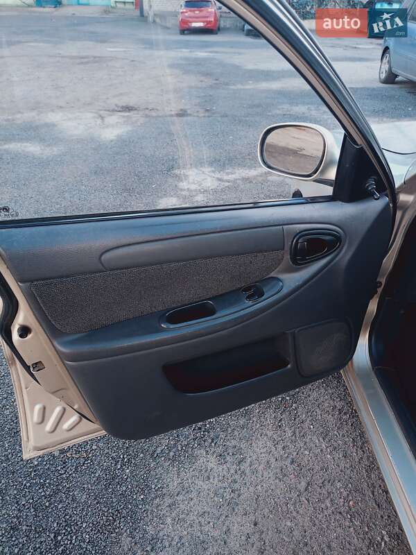 Седан ЗАЗ Lanos 2012 в Николаеве