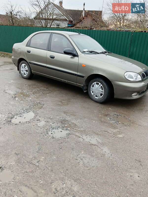 Седан ЗАЗ Lanos 2007 в Шепетівці