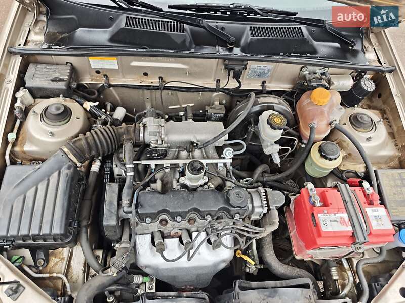 Седан ЗАЗ Lanos 2013 в Сумах