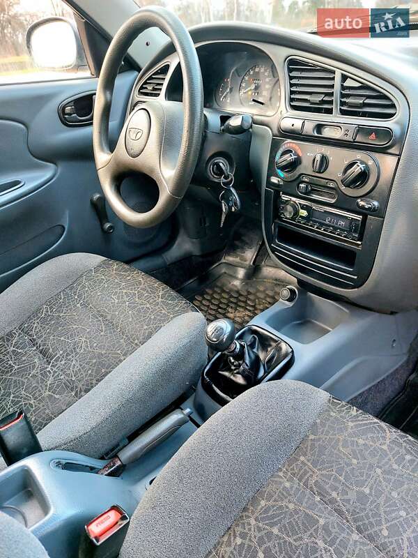 Седан ЗАЗ Lanos 2011 в Тростянце