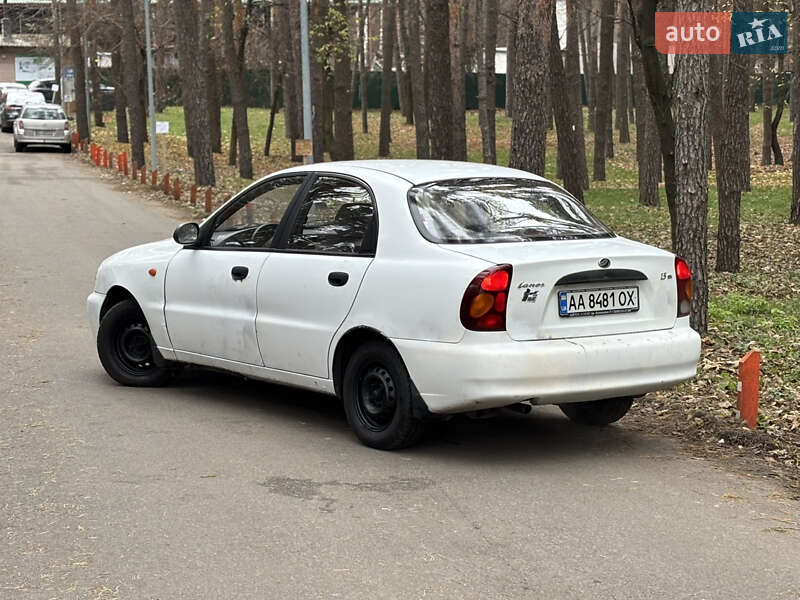 Седан ЗАЗ Lanos 2010 в Киеве