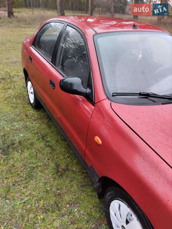 Седан ЗАЗ Lanos 2008 в Краснокутську