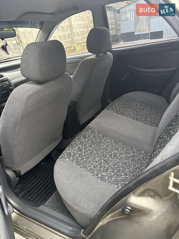 Седан ЗАЗ Lanos 2011 в Києві