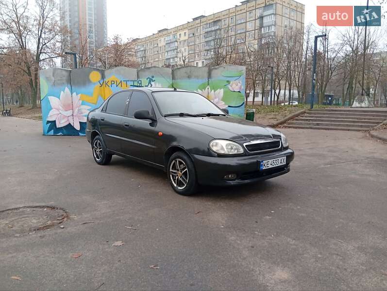 Седан ЗАЗ Lanos 2012 в Днепре