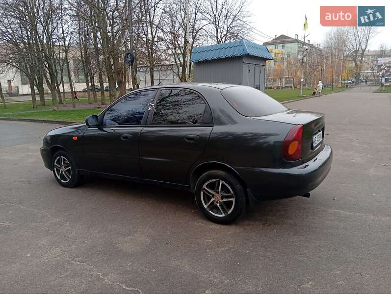 Седан ЗАЗ Lanos 2012 в Днепре