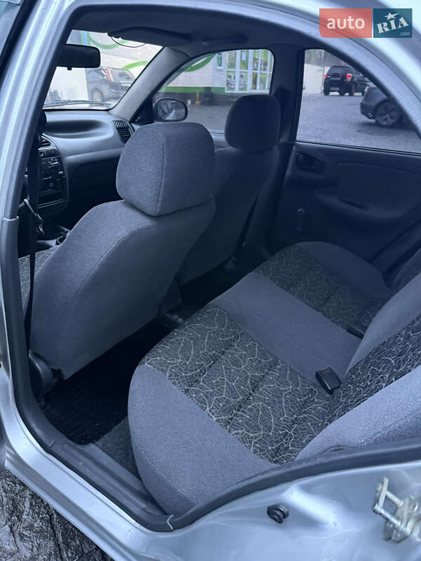 Седан ЗАЗ Lanos 2008 в Хмельницькому