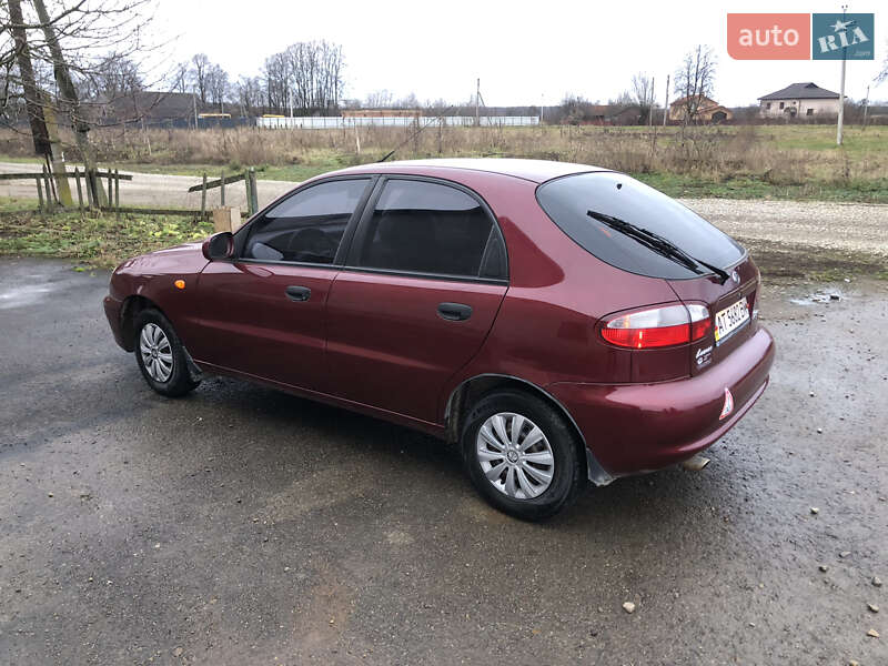 Хетчбек ЗАЗ Lanos 2012 в Івано-Франківську