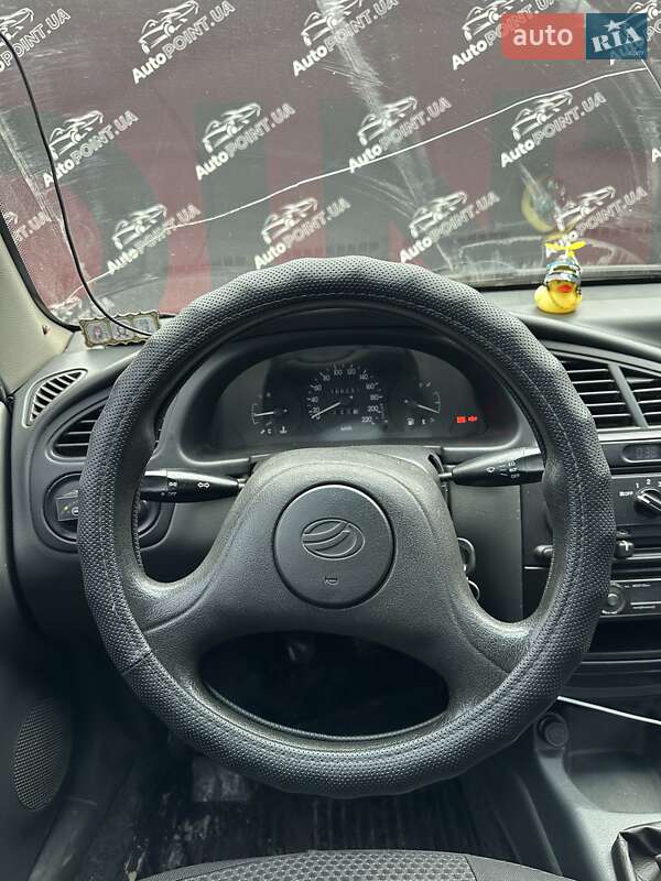 Седан ЗАЗ Lanos 2010 в Сумах