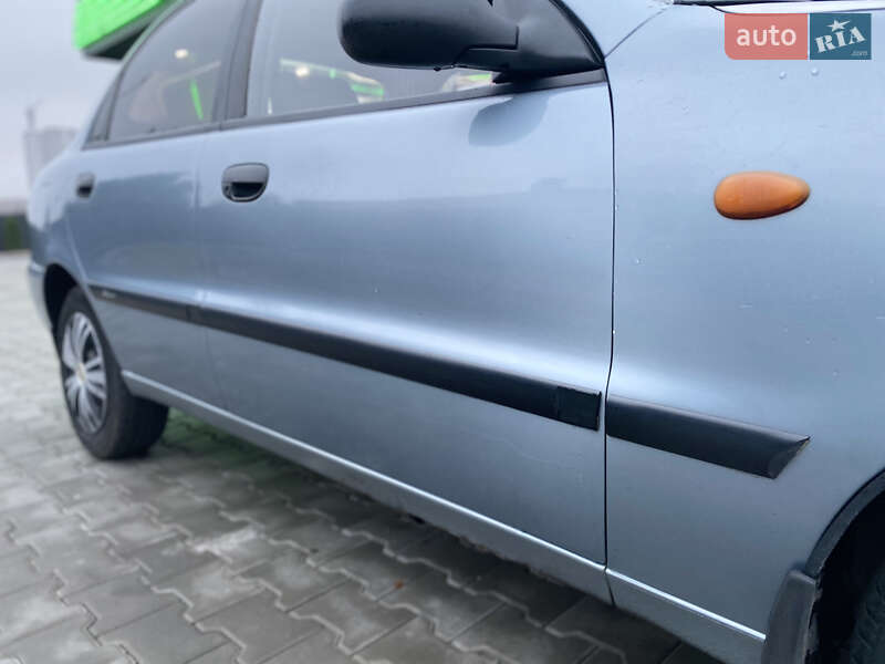 Седан ЗАЗ Lanos 2011 в Днепре