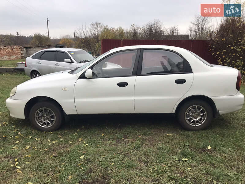 Седан ЗАЗ Lanos 2012 в Краснокутске