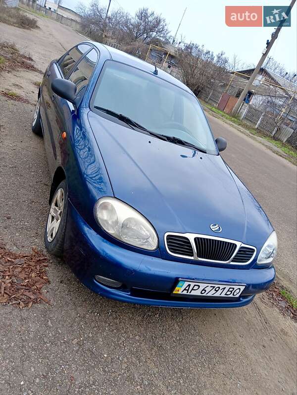 Седан ЗАЗ Lanos 2009 в Раздельной