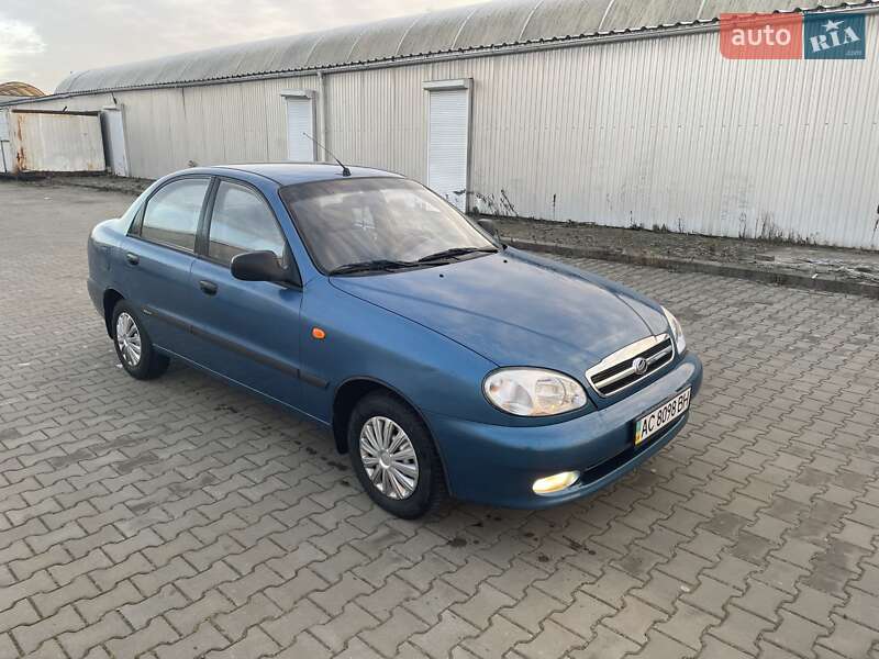 Седан ЗАЗ Lanos 2012 в Луцке