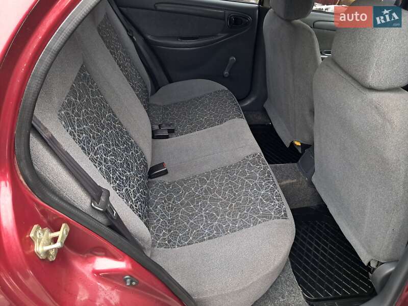 Седан ЗАЗ Lanos 2011 в Могилів-Подільському