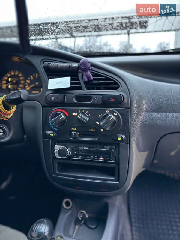 Седан ЗАЗ Lanos 2012 в Запоріжжі