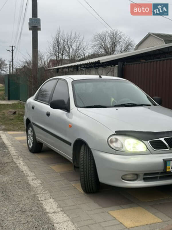 Седан ЗАЗ Lanos 2012 в Киеве