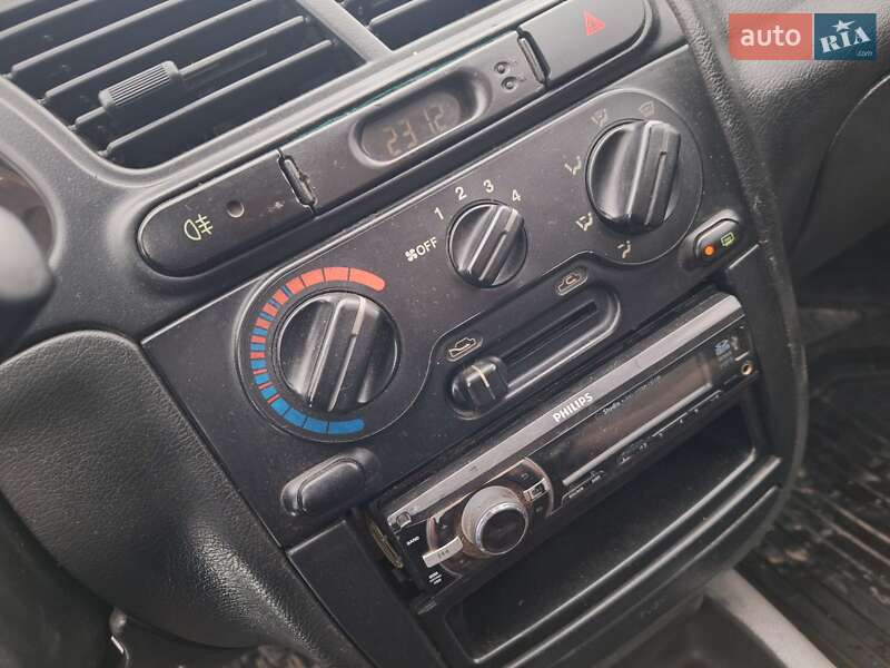 Седан ЗАЗ Lanos 2007 в Черновцах