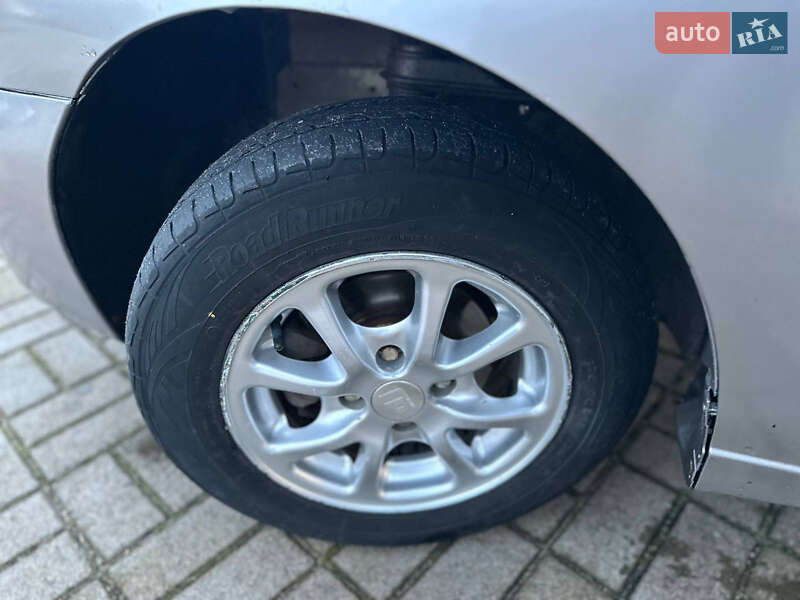 Седан ЗАЗ Lanos 2012 в Николаеве