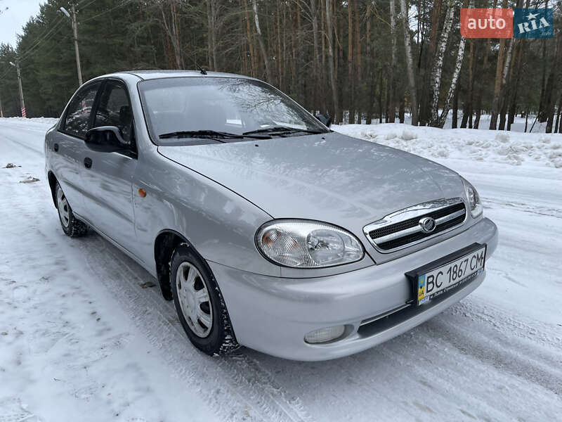 Седан ЗАЗ Lanos 2012 в Славуті