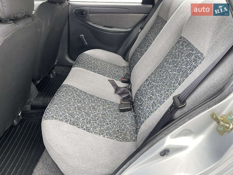 Седан ЗАЗ Lanos 2012 в Славуті