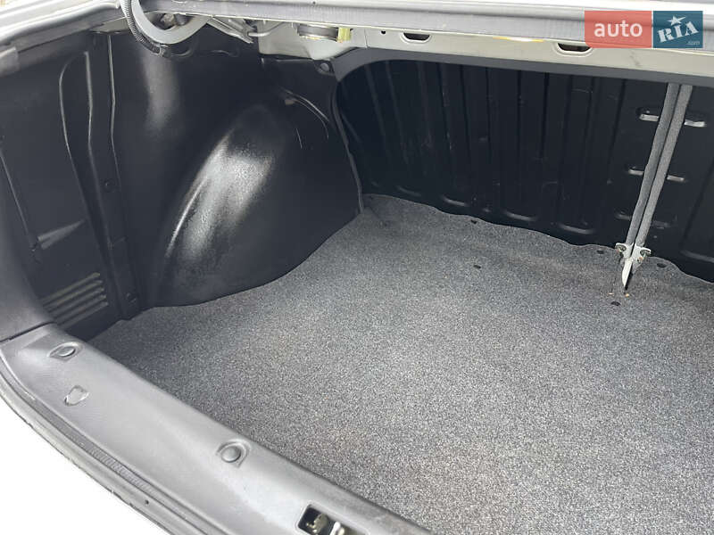 Седан ЗАЗ Lanos 2012 в Славуті