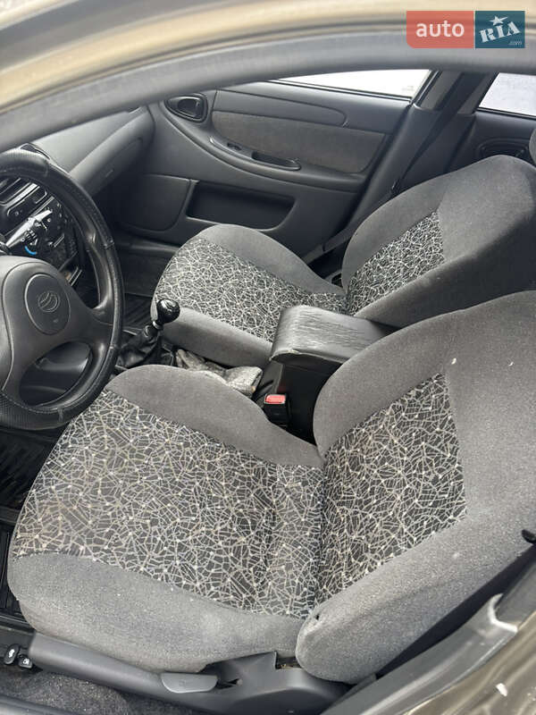 Седан ЗАЗ Lanos 2011 в Киеве