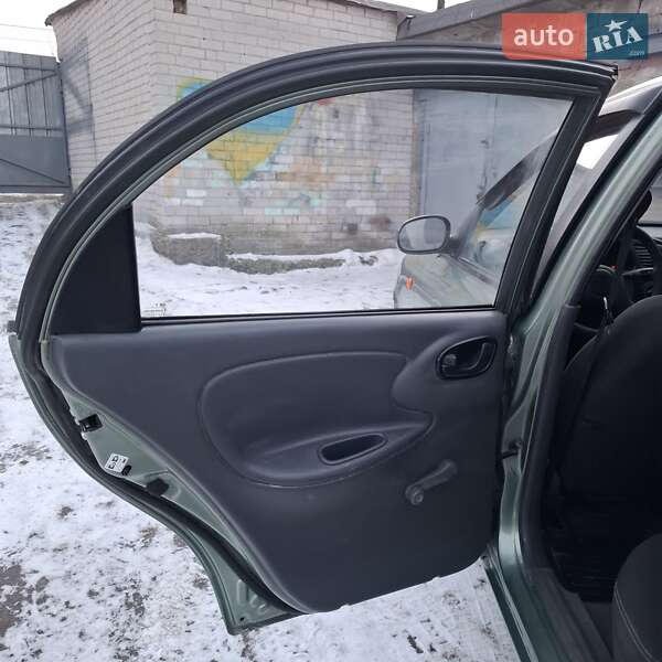 Седан ЗАЗ Lanos 2008 в Дніпрі