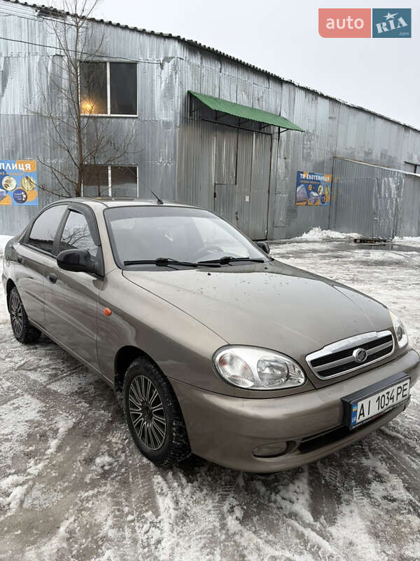 Седан ЗАЗ Lanos 2011 в Киеве