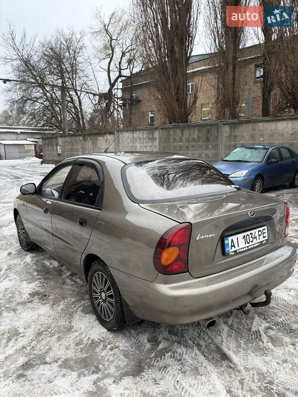 Седан ЗАЗ Lanos 2011 в Киеве