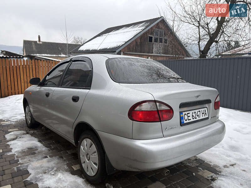 Седан ЗАЗ Lanos 2009 в Черновцах