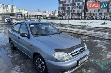 Седан ЗАЗ Lanos 2010 в Киеве