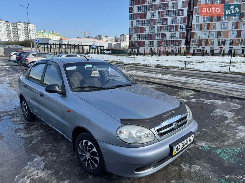 Седан ЗАЗ Lanos 2010 в Киеве