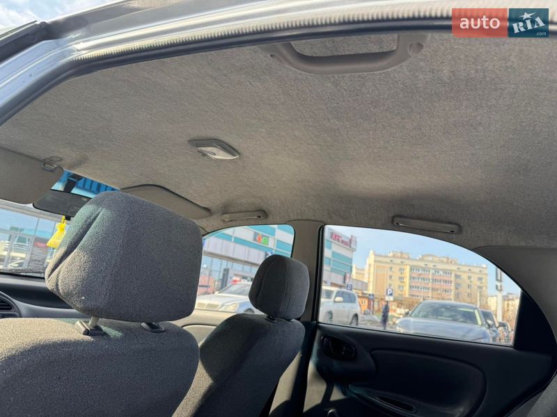 Седан ЗАЗ Lanos 2010 в Киеве