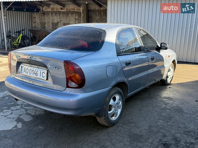 Седан ЗАЗ Lanos 2010 в Пятихатках