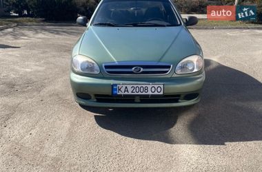 Седан ЗАЗ Lanos 2010 в Киеве