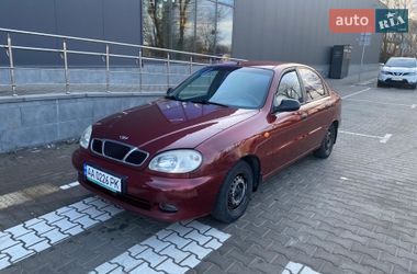 Седан ЗАЗ Lanos 2005 в Софіївській Борщагівці