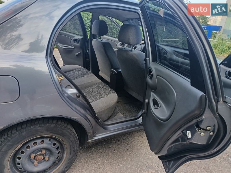 Седан ЗАЗ Lanos 2008 в Киеве