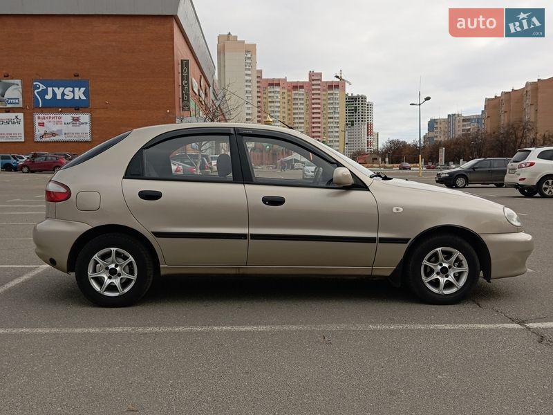 Хэтчбек ЗАЗ Lanos 2011 в Броварах