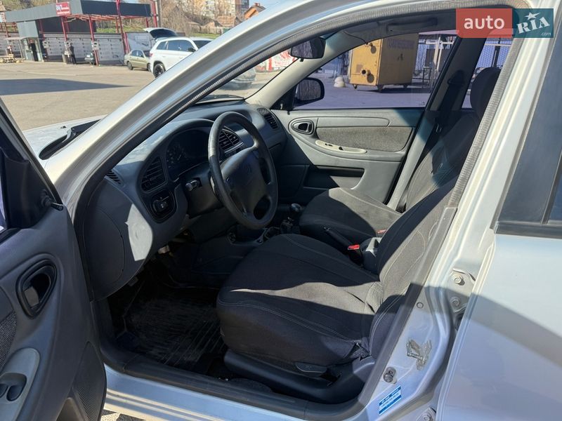 Седан ЗАЗ Lanos 2014 в Кривом Роге