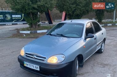 Седан ЗАЗ Lanos 2005 в Озерном