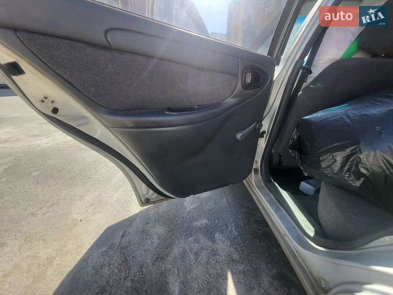 Седан ЗАЗ Lanos 2012 в Києві фото 7 Седан ЗАЗ Lanos 2012 в Києві