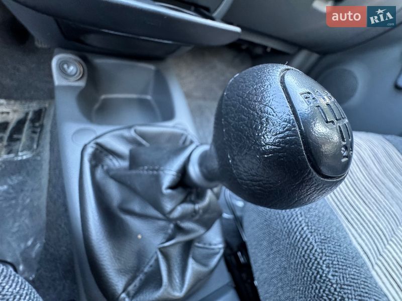 Седан ЗАЗ Lanos 2015 в Корсунь-Шевченківському фото 101 Седан ЗАЗ Lanos 2015 в Корсунь-Шевченківському