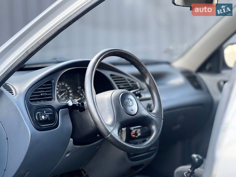 Хетчбек ЗАЗ Lanos 2011 в Миколаєві