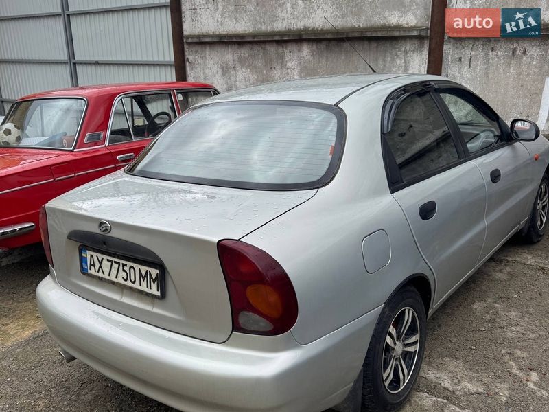 Седан ЗАЗ Lanos 2010 в Харькове