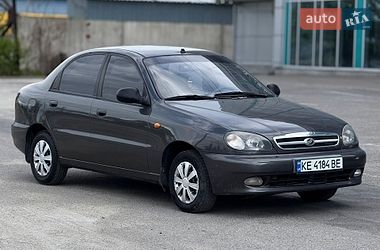 Седан ЗАЗ Lanos 2011 в Дніпрі
