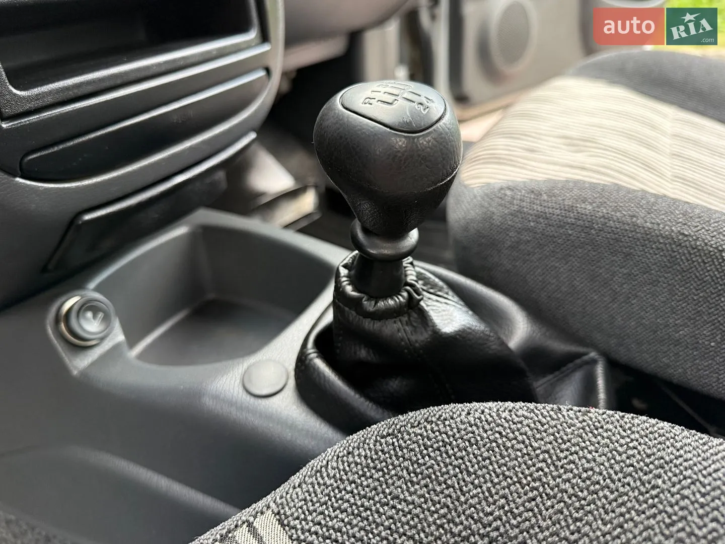 2016 Ford Focus - мініатюра 31