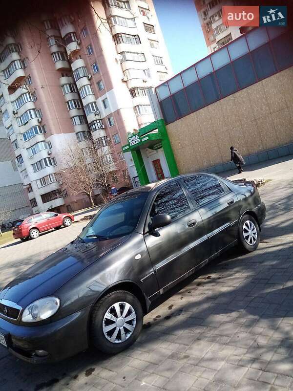 Седан ЗАЗ Sens 2013 в Николаеве