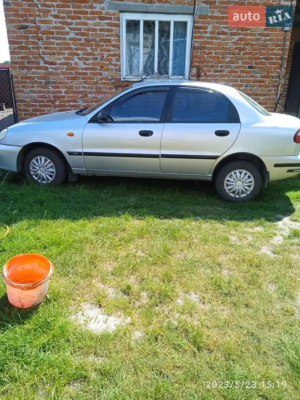 ЗАЗ Sens